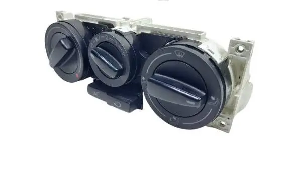Volkswagen Golf IV Climate control unit 146472KASACJ