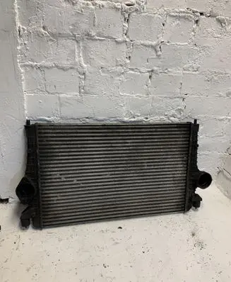 Seat Alhambra (Mk1) Intercooler radiator