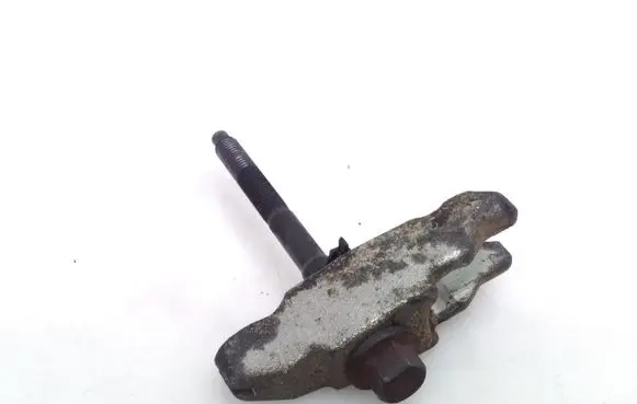 Ford Ranger Fuel Injector clamp holder 