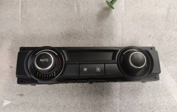 BMW X5 E70 Climate control unit 9166317 20290960