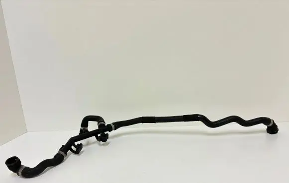 BMW 7 F01 F02 F03 F04 Engine coolant pipe/hose 7575431 15476810 093211