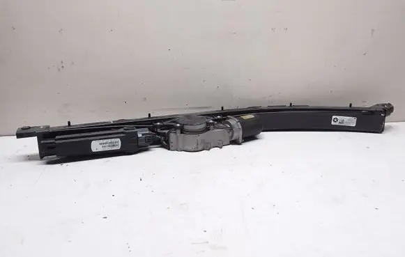 Lancia Voyager Sliding door motor assembly 68079909AA 68060499AEA PN5913297AA