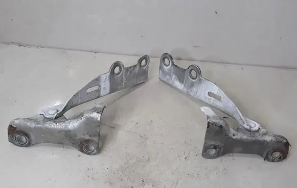 Opel Frontera B Engine bonnet/hood hinges