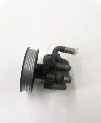 Volkswagen Golf IV Power steering pump 1J0432155A