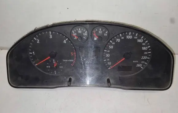 Audi A4 S4 B5 8D Speedometer (instrument cluster) 8D0919860E