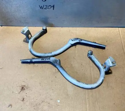 Mercedes-Benz 190 W201 Tailgate/trunk/boot hinge
