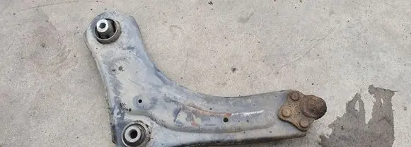 Renault Megane III Front lower control arm/wishbone