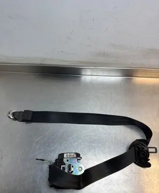Seat Altea XL Front seatbelt 5425651