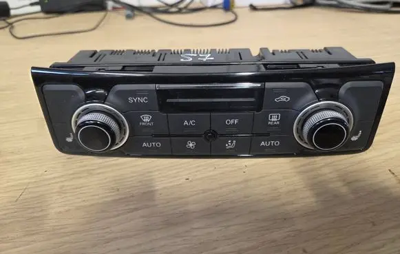 Audi A8 S8 D4 4H Climate control unit 4H0820043N