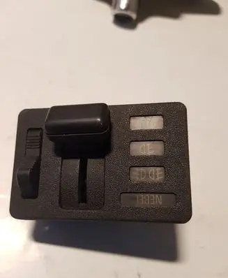BMW 5 E28 Fog light switch 1369948
