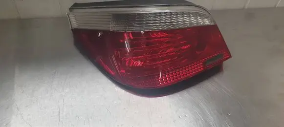 BMW 5 E60 E61 Rear/tail lights 6910767 2VP00867905