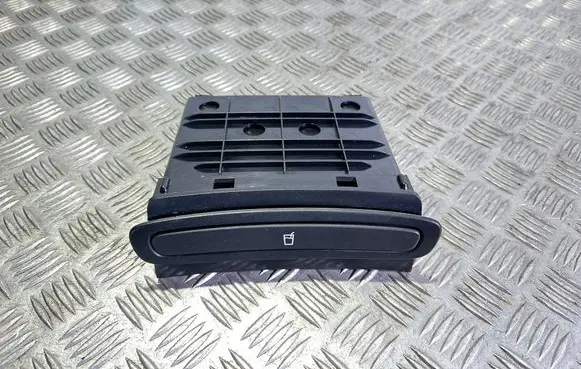 Saab 9-3 Ver2 Cup holder back 12797223