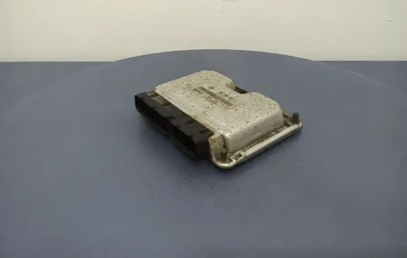 Skoda Octavia Mk1 (1U) Engine control unit/module ECU 06A906032LC