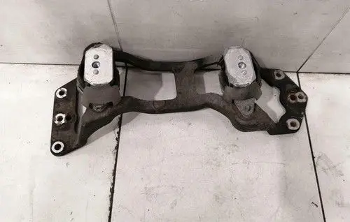 Bentley Continental Gearbox mount 3W0399263C