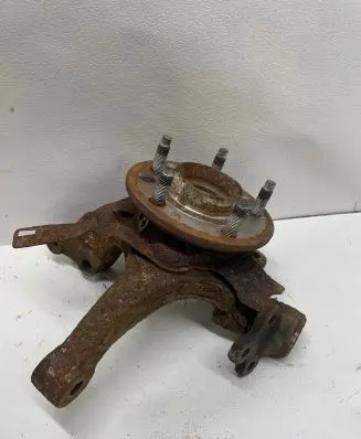 Chevrolet Captiva Front wheel hub spindle knuckle