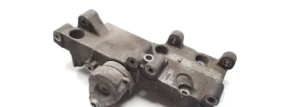Volvo S40, V40 A/C compressor mount bracket 9146253 9148249