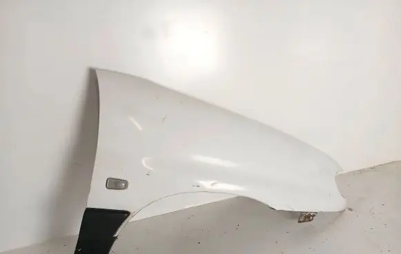 Peugeot Partner Fender