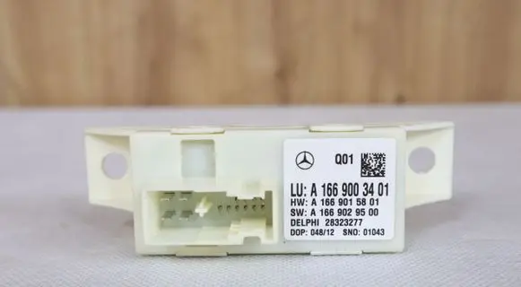 Mercedes-Benz B W246 W242 LED ballast control module 1669003401 A1669003401