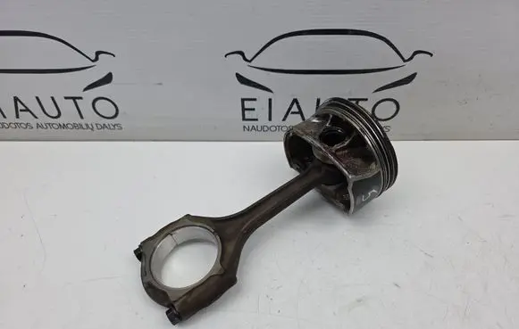 Dodge Durango III Piston with connecting rod 