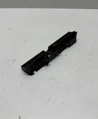 Audi A6 C7 Front bumper mounting bracket 4G0853922B N03J1 CF204