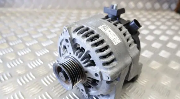 BMW X3 F25 Generator/alternator 7640132
