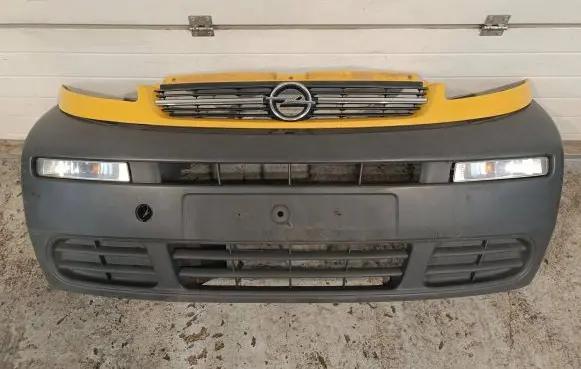 Opel Vivaro Front bumper