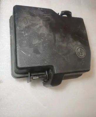 KIA Sportage Fuse box cover 91956R2010