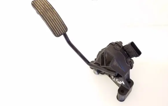 Opel Signum Accelerator throttle pedal GM9186726