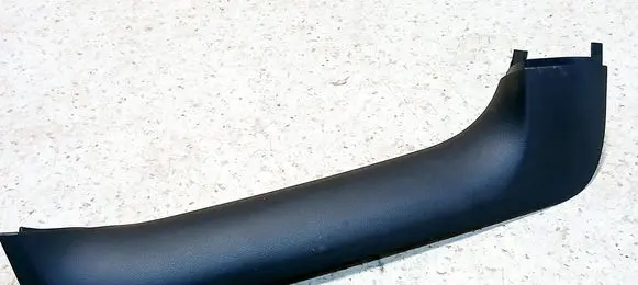 Volkswagen Touareg I Tailgate/trunk side cover trim 7L6867672D