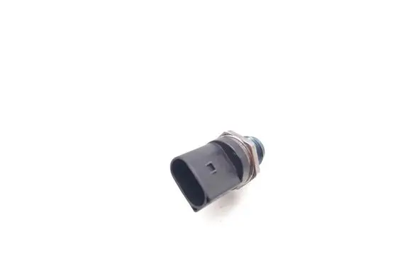 BMW 3 E90 E91 Fuel pressure sensor 0281002988
