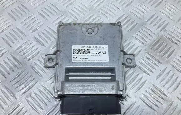 Audi A4 S4 B9 Adblue control unit 4M0907355H