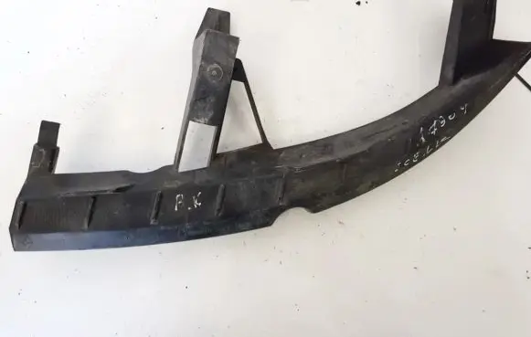 Renault Scenic II - Grand scenic II Front bumper mounting bracket 8200183741 0003s29