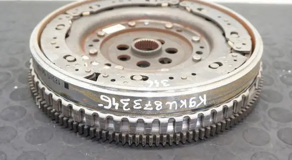 Renault Megane IV Dual mass flywheel 123105630R
