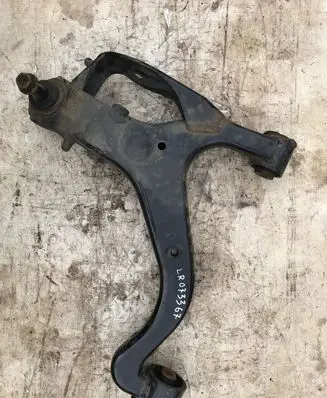 Land Rover Discovery 4 - LR4 Front lower control arm/wishbone LR073367