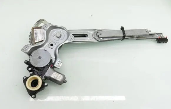 Toyota Yaris Front door window regulator with motor AV2621004361 8570202020