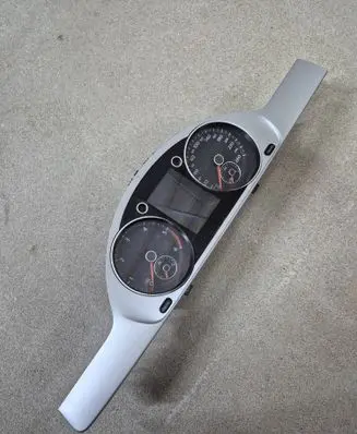 Volkswagen PASSAT B7 Speedometer (instrument cluster) 3AA920870P 3AB858366D