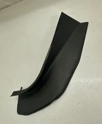 BMW 5 F10 F11 Rear/tail light trim molding 7204375 20409410