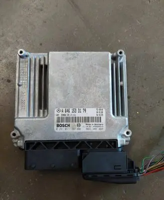 Mercedes-Benz C W203 Engine control unit/module A6461533179 1039S03614 0281011163