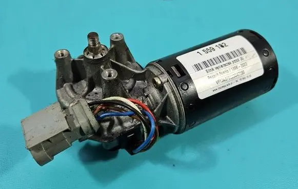 Renault Scenic I Wiper motor 0390241352 IMPRK1559182