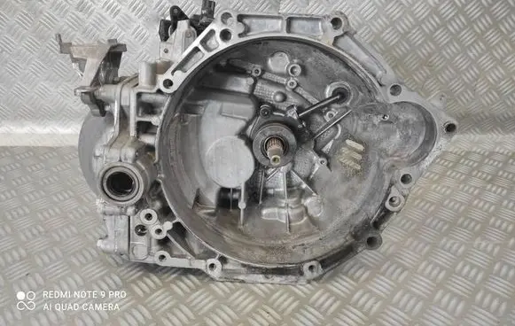 Peugeot Expert Manual 6 speed gearbox 20MB51