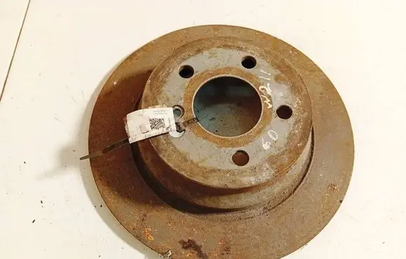 Mercedes-Benz E W211 Rear brake disc neventiliuojamas