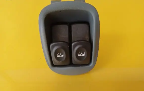 Renault Scenic I Electric window control switch 7700836269