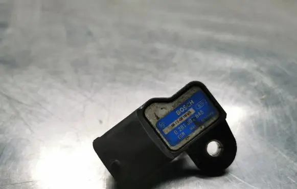 Opel Insignia A Air pressure sensor 0281002845