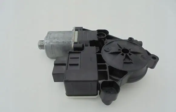 Seat Arona Rear door window regulator motor 5Q0959811D