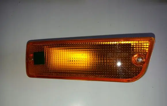 Mitsubishi Space Runner Front fender indicator light MB831603