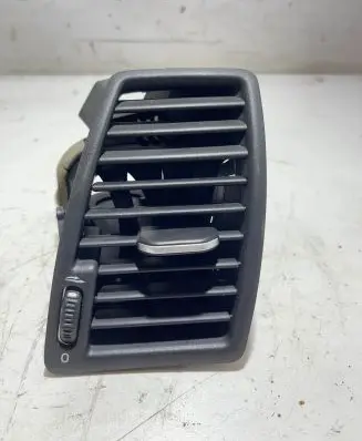 Volvo XC90 Dashboard side air vent grill/cover trim 3409399