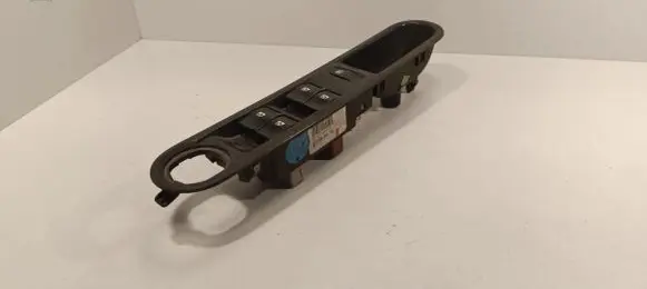 Renault Espace - Grand espace IV Electric window control switch 8200328425