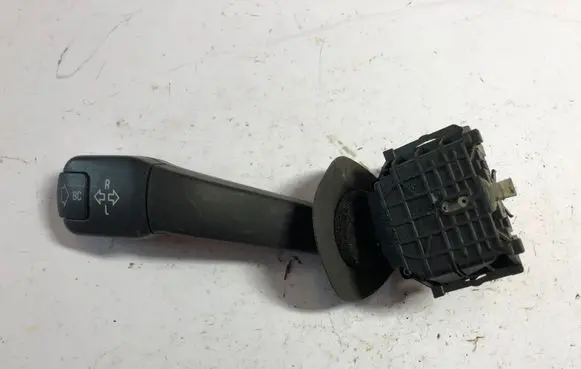 BMW 7 E38 Indicator stalk 8352172 01100410 011004