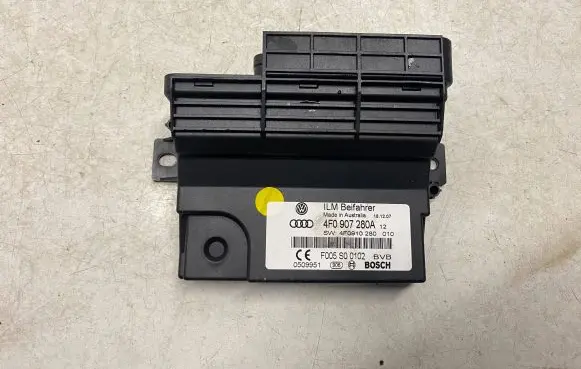 Audi A6 S6 C6 4F Power management control unit 4F0907280A F005S00102 4F0910280