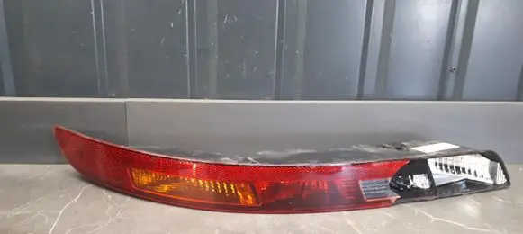 Audi Q3 8U Rear tail light reflector 8u0945096b
